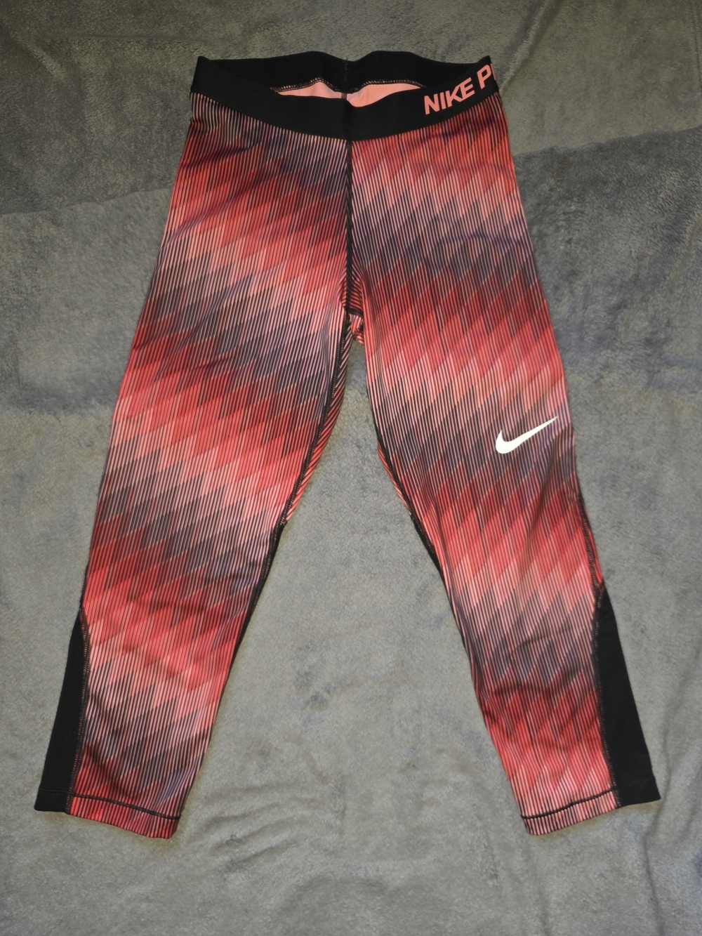 Nike Capri Leggings NWOT